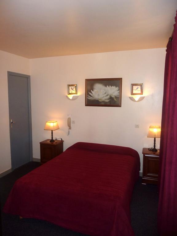 Longo Mai Hotel Arles Kamer foto